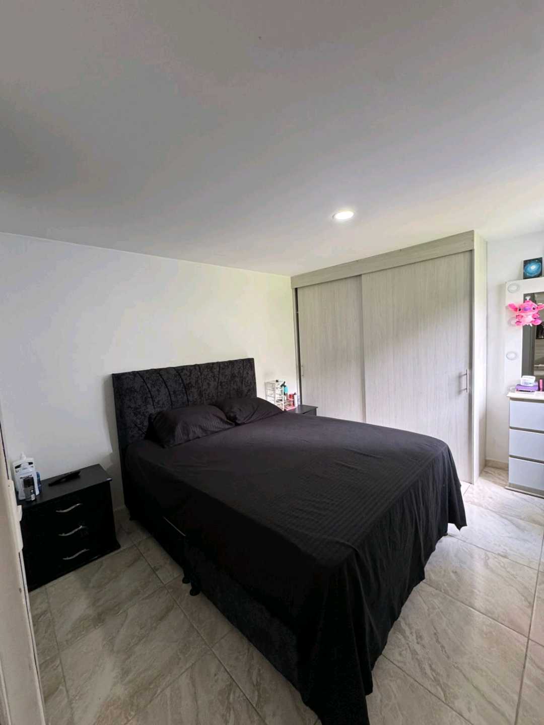 Apartamento a la venta Sabaneta Loma de San José AB13