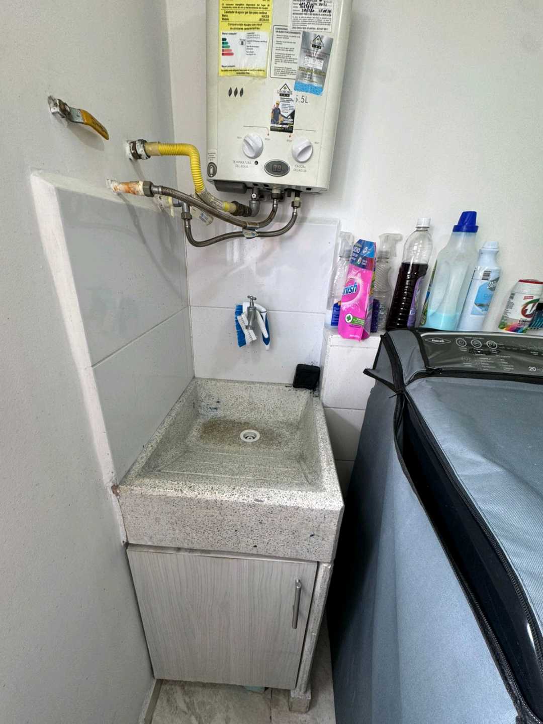 Apartamento a la venta Sabaneta Loma de San José AB13
