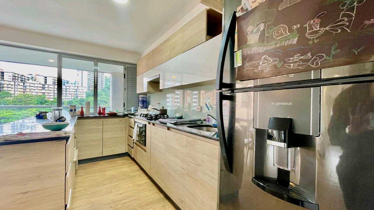 Apartamento amoblado cerca a la av Poblado