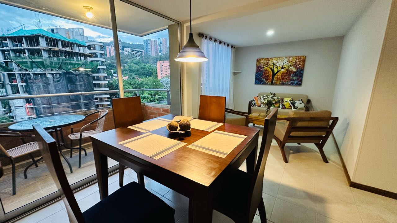 Apartamento amoblado cerca a Provenza