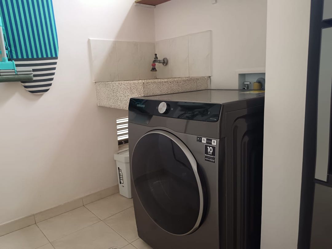 Apartamento amoblado cerca a Provenza