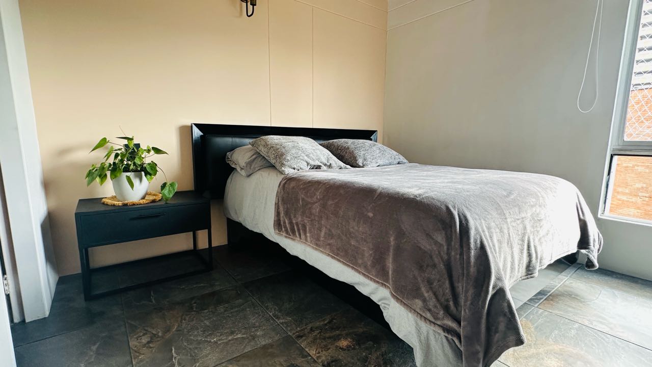 Apartamento amoblado cerca al tesoro