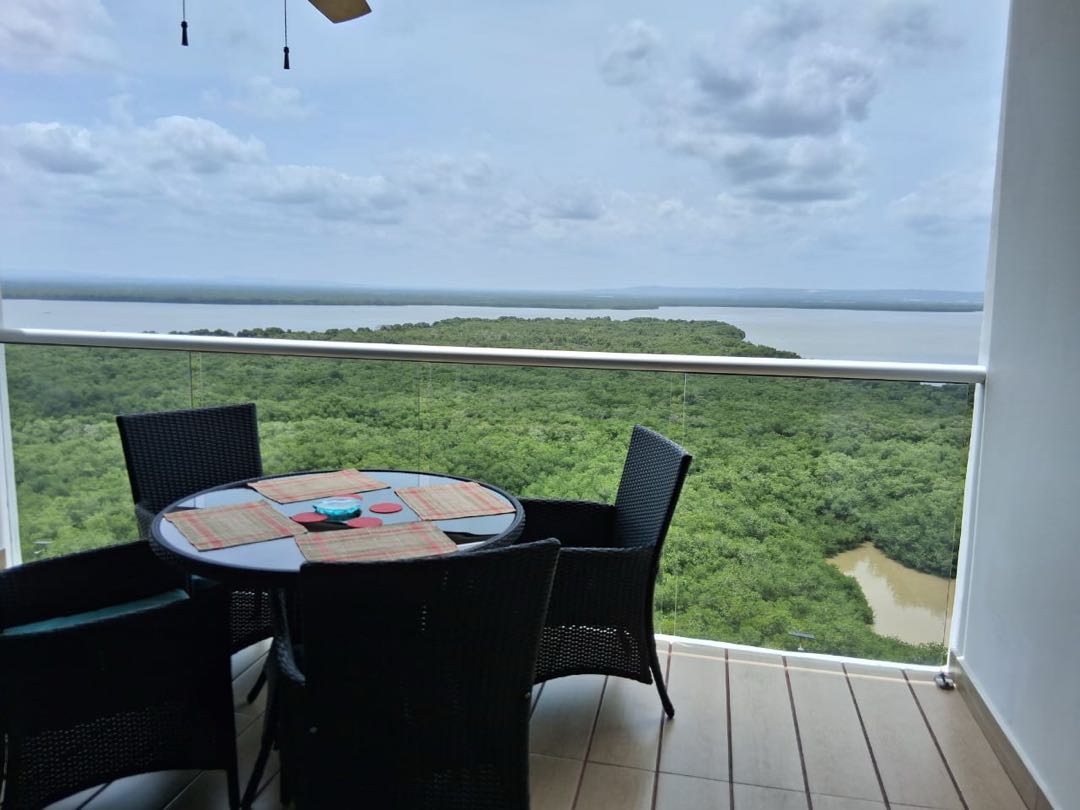 APARTAMENTO AMOBLADO EN ARRIENDO EN ZONA NORTE - CARTAGENA