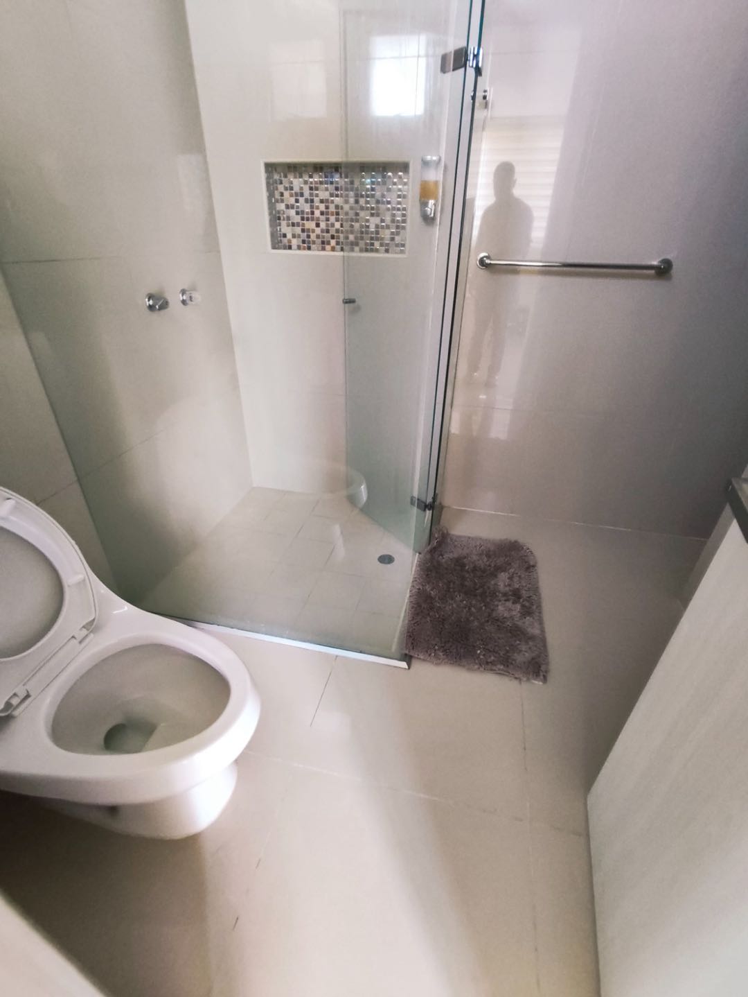 APARTAMENTO AMOBLADO EN ARRIENDO EN CRESPO - CARTAGENA