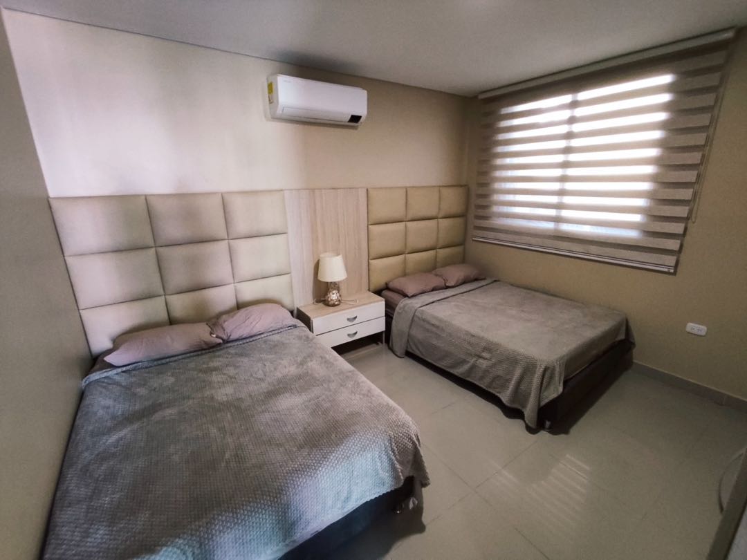 APARTAMENTO AMOBLADO EN ARRIENDO EN CRESPO - CARTAGENA