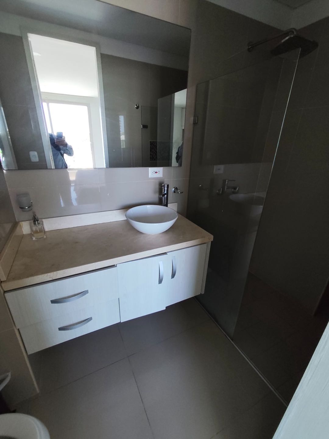APARTAMENTO AMOBLADO EN ARRIENDO EN CRESPO - CARTAGENA