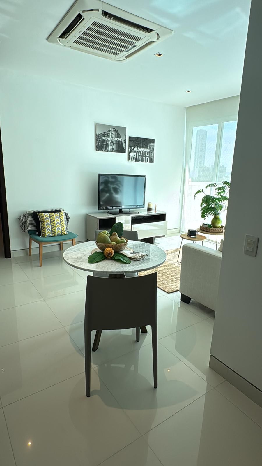 APARTAMENTO AMOBLADO EN ARRIENDO EN CASTILLOGRANDE- CARTAGENA