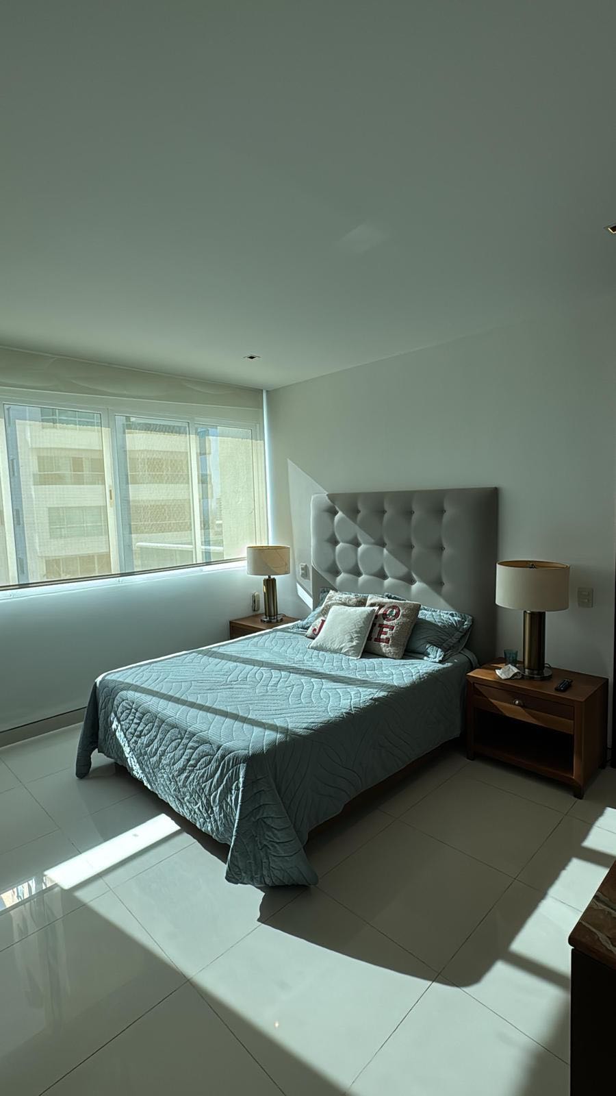 APARTAMENTO AMOBLADO EN ARRIENDO EN CASTILLOGRANDE- CARTAGENA