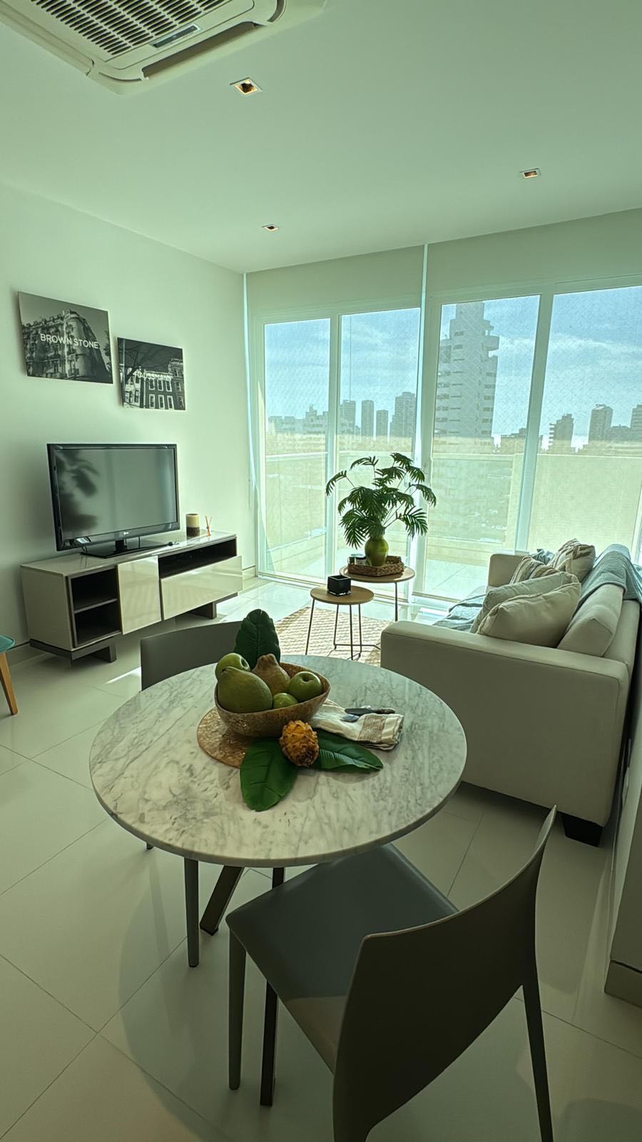 APARTAMENTO AMOBLADO EN ARRIENDO EN CASTILLOGRANDE- CARTAGENA