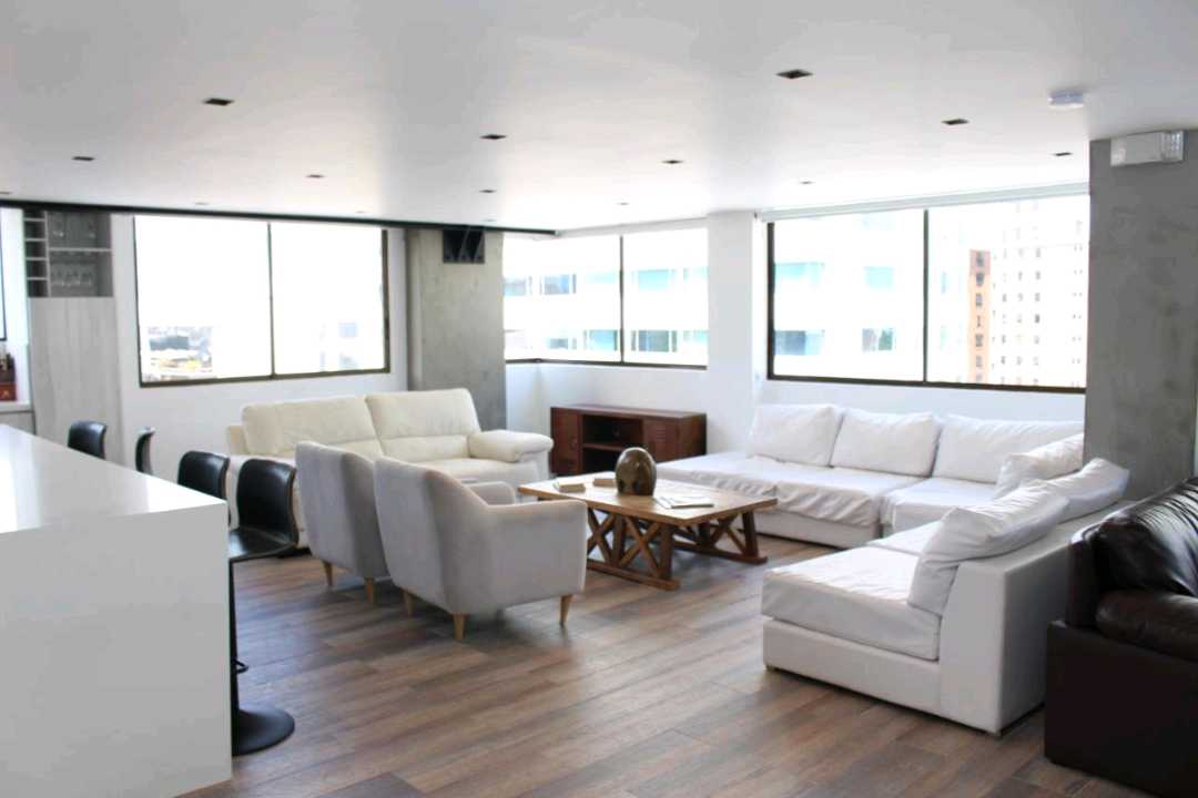 Apartamento amoblado en arriendo Poblado PC12