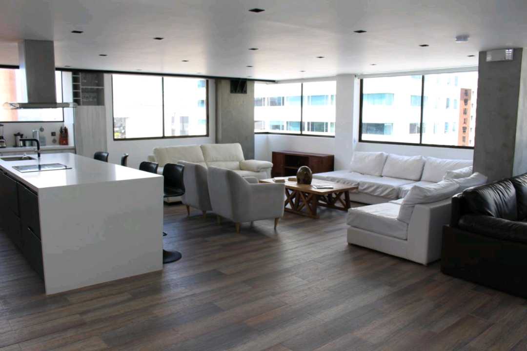 Apartamento amoblado en arriendo Poblado PC12