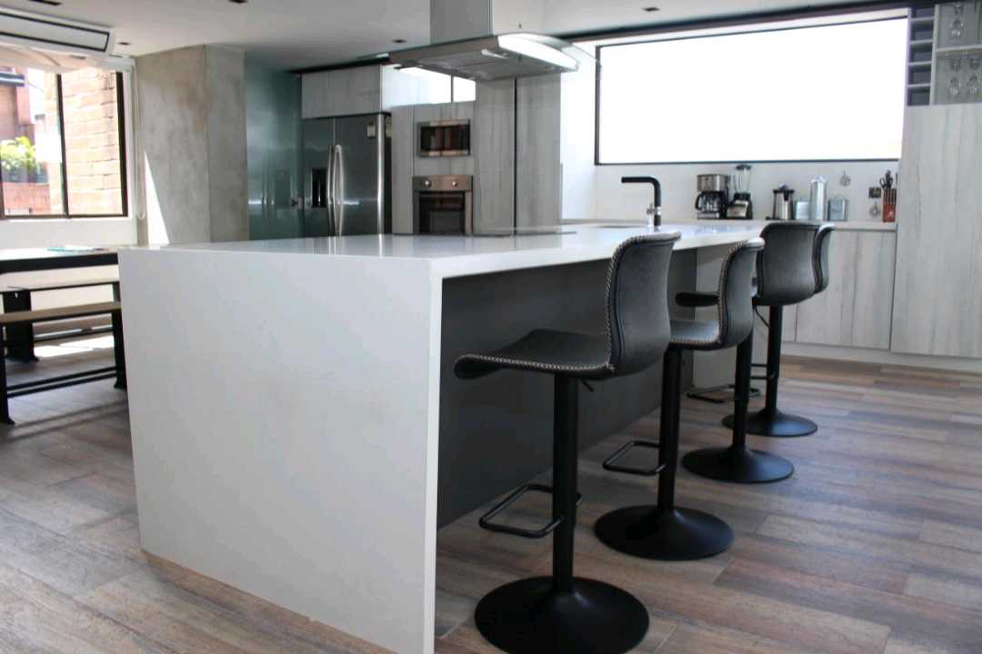 Apartamento amoblado en arriendo Poblado PC12