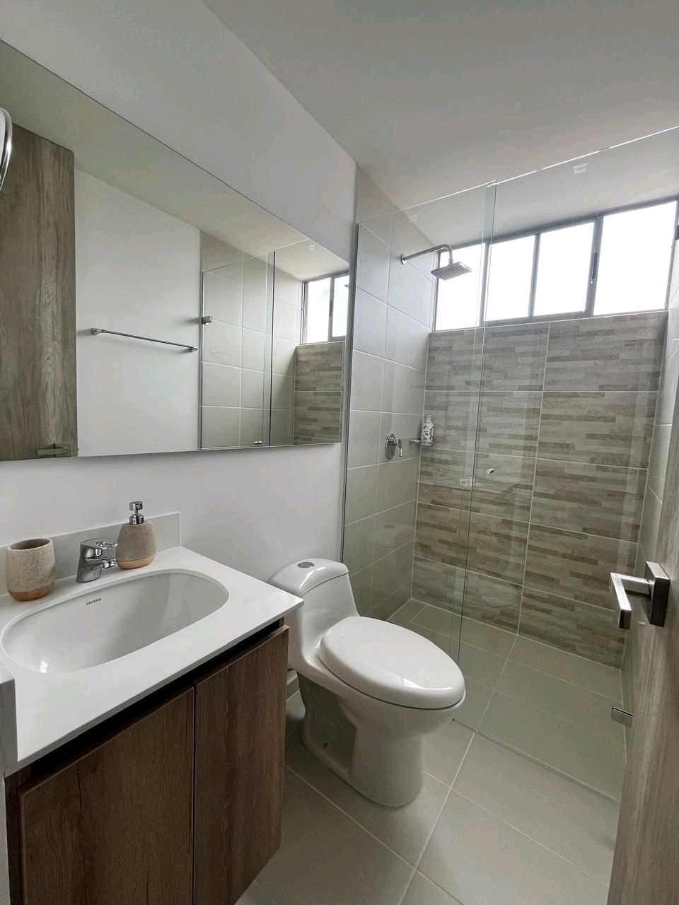 Apartamento amoblado en arriendo Ciudad del río BR28