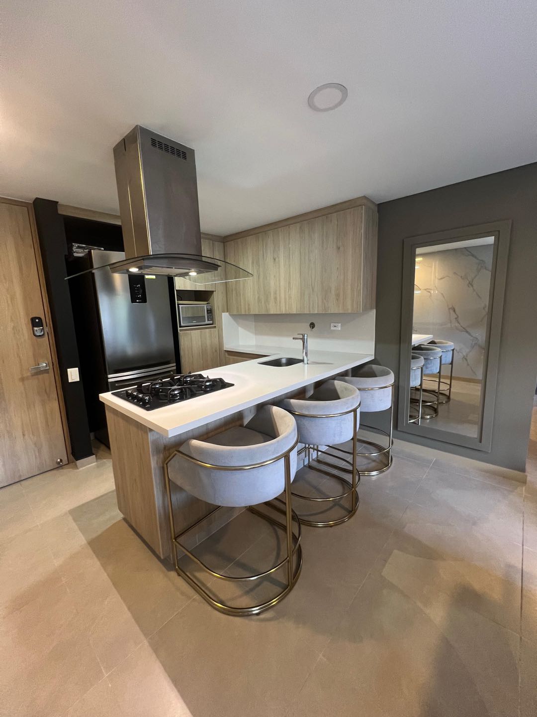 Apartamento amoblado en el poblado