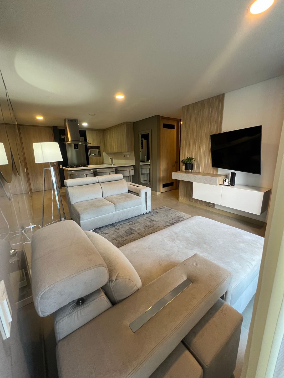 Apartamento amoblado en el poblado