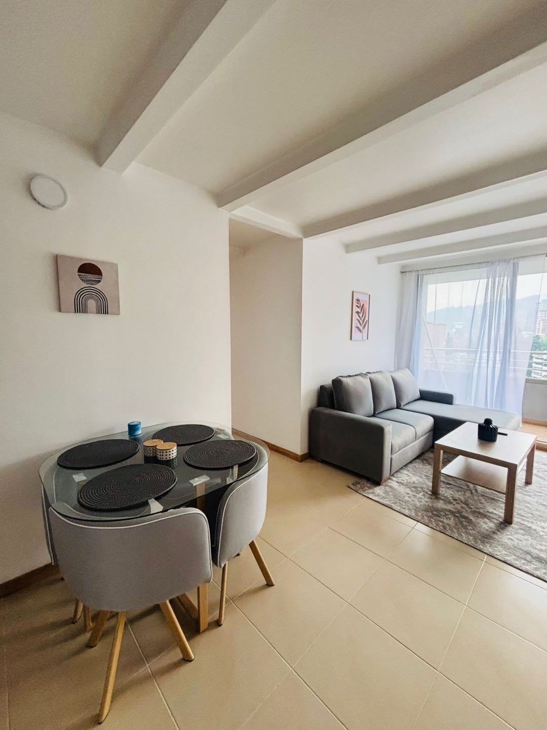 Apartamento amoblado en el poblado