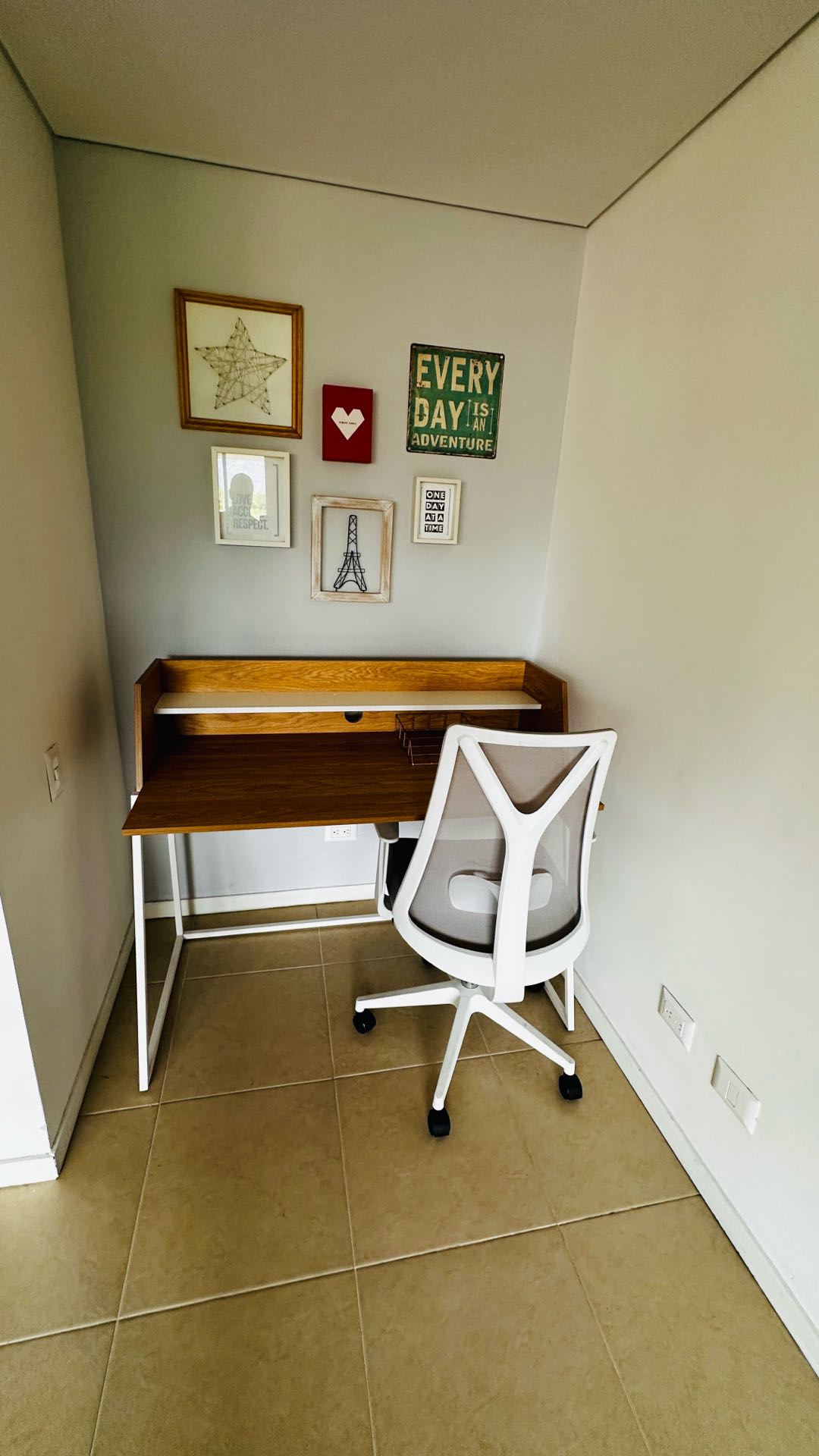 Apartamento amoblado en la mota