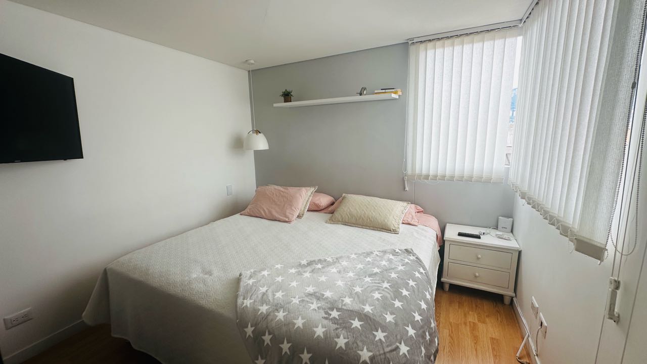 Apartamento amoblado en la mota