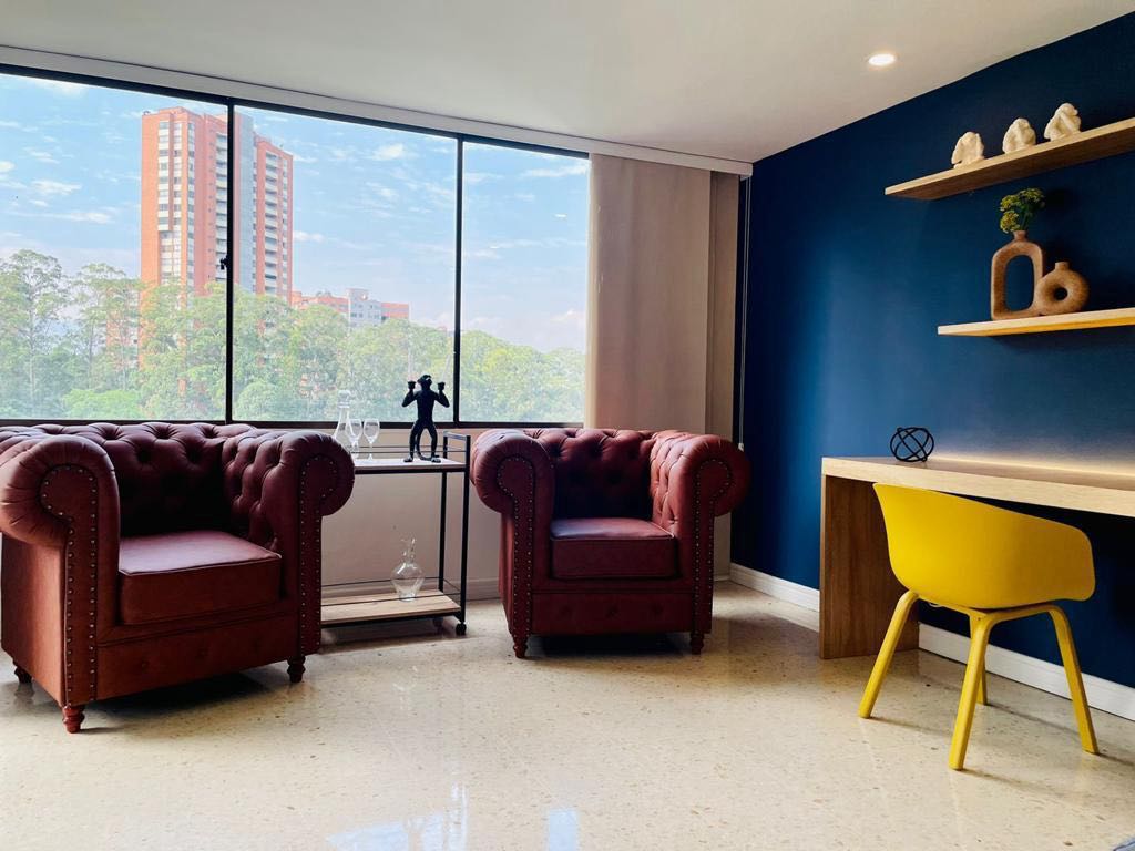 Apartamento amoblado en milla de oro