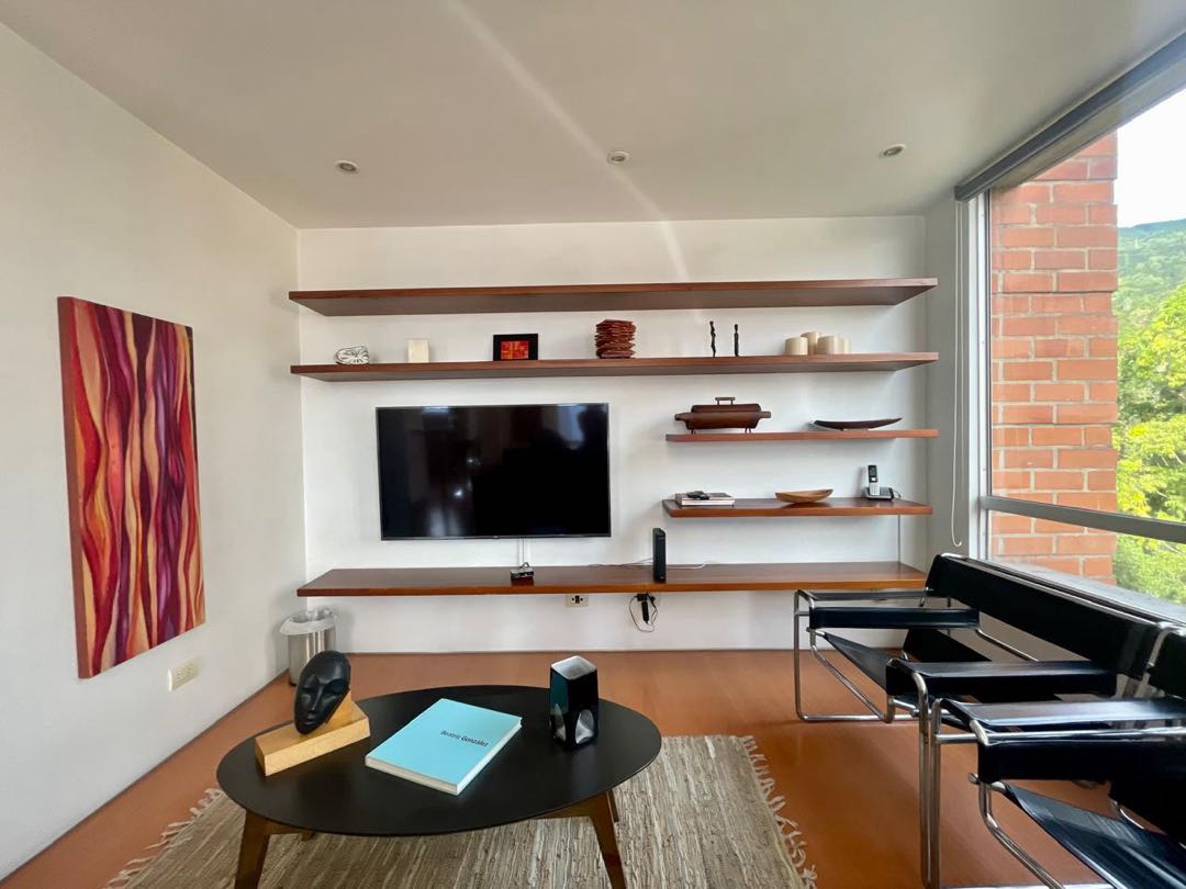 Apartamento amoblado junto al tesoro