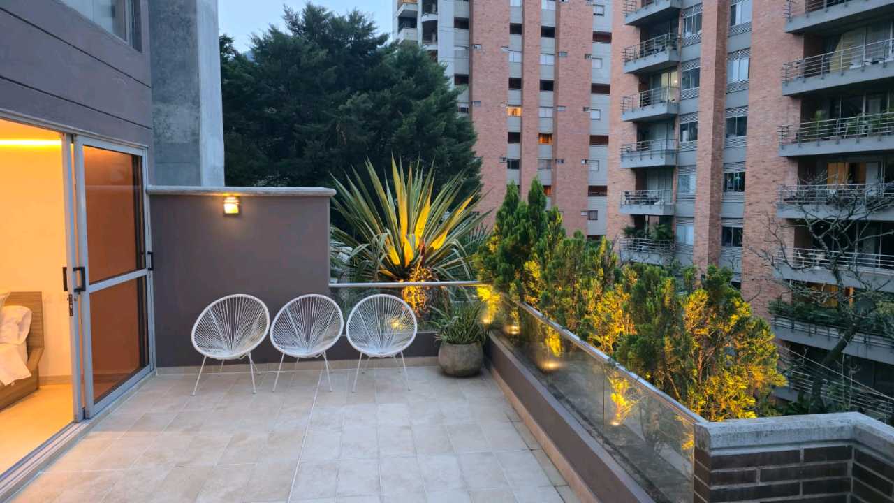 Apartamento amoblado Poblado cerca a Provenza LK2