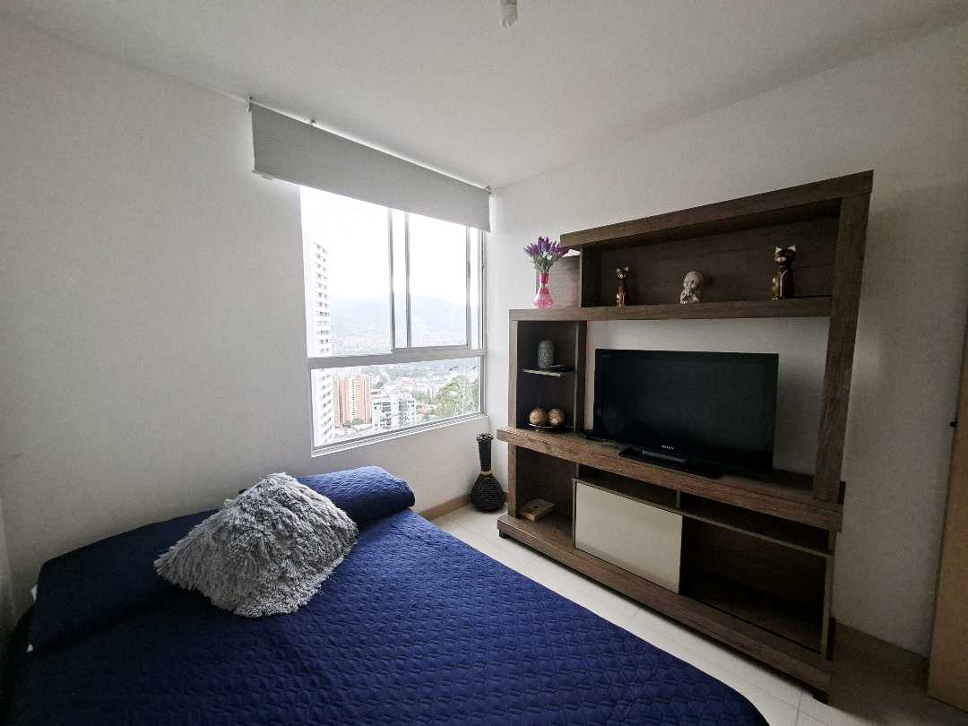 Apartamento amoblado Poblado Loma del Indio CT5