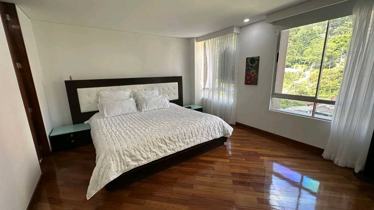 Apartamento amoblado Poblado TW8