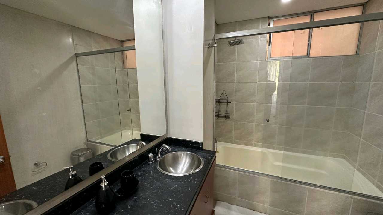 Apartamento amoblado Poblado TW8