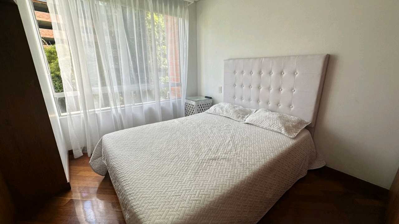 Apartamento amoblado Poblado TW8