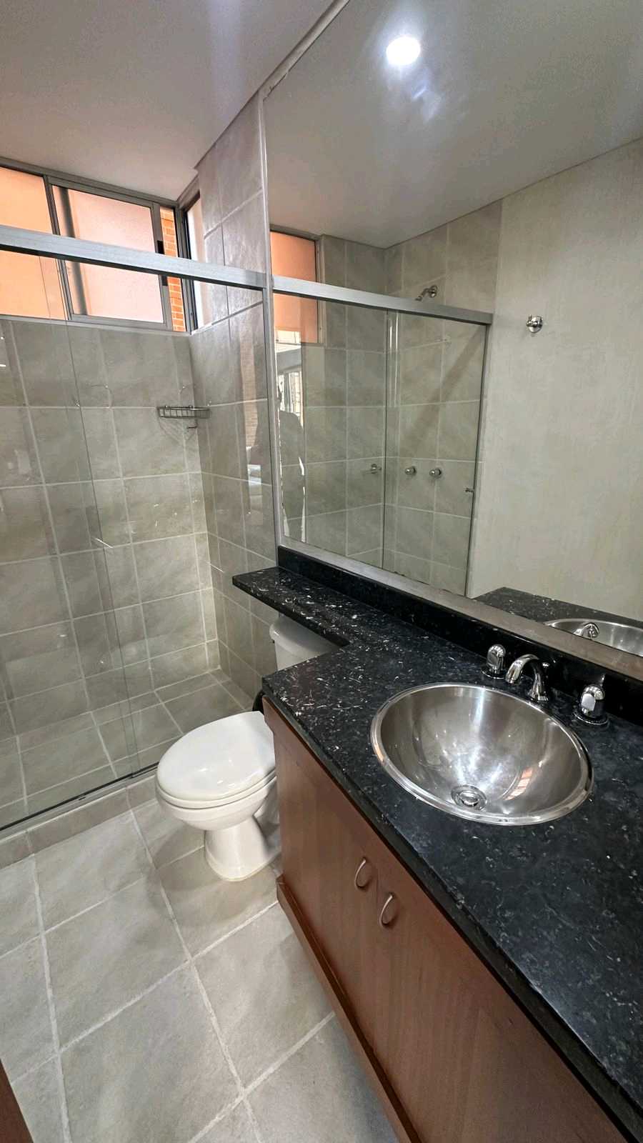 Apartamento amoblado Poblado TW8