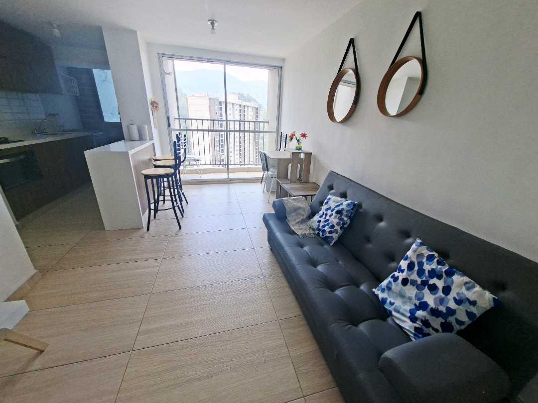 Apartamento amoblado Sabaneta MZ5 Loma de San José