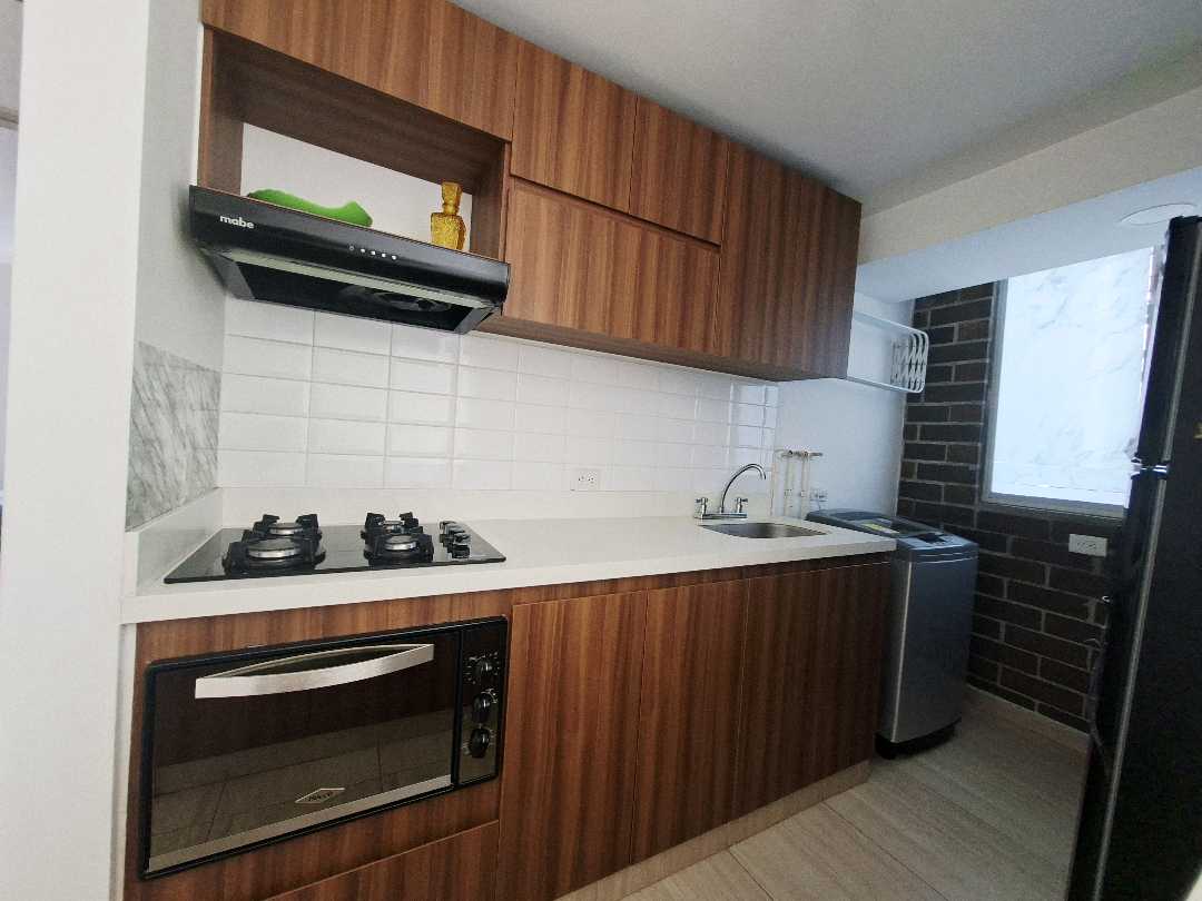 Apartamento amoblado Sabaneta MZ5 Loma de San José
