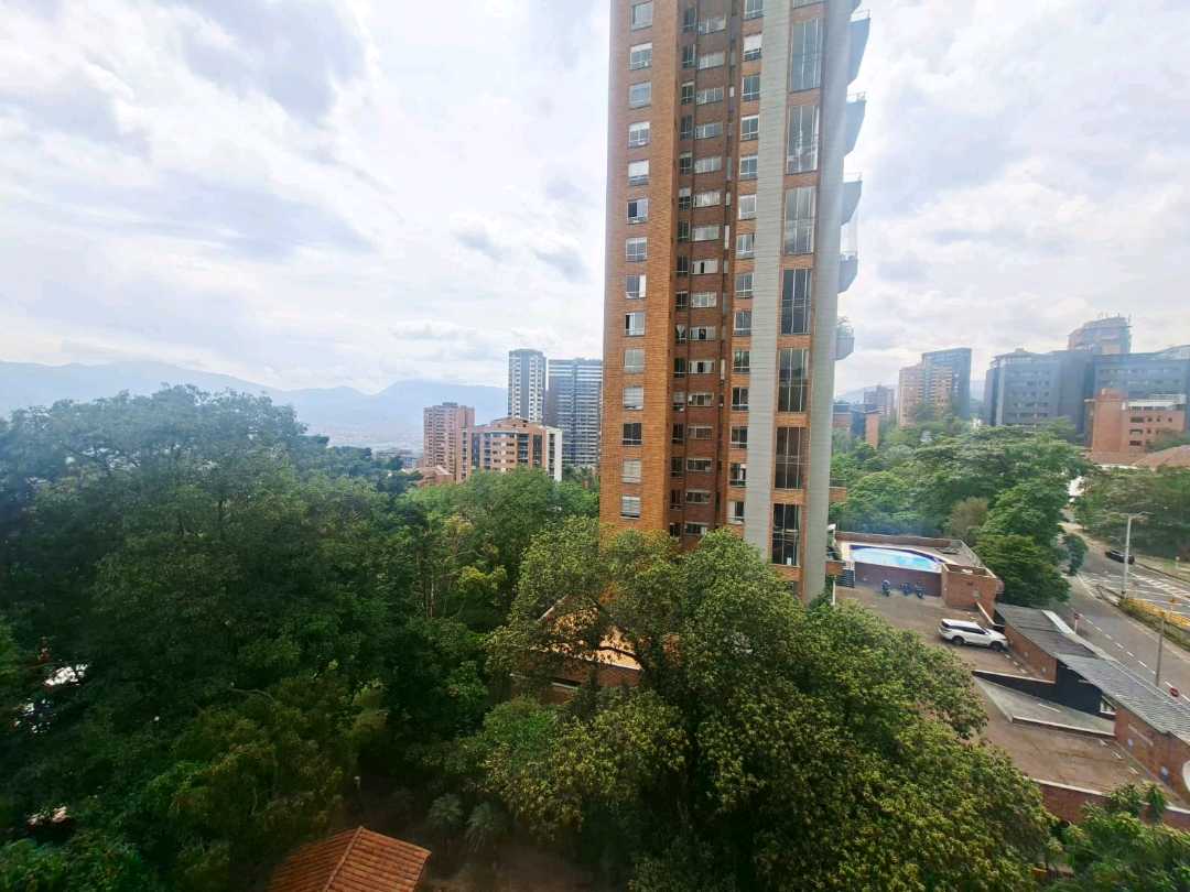 Apartamento amoblado Superior Poblado CT8