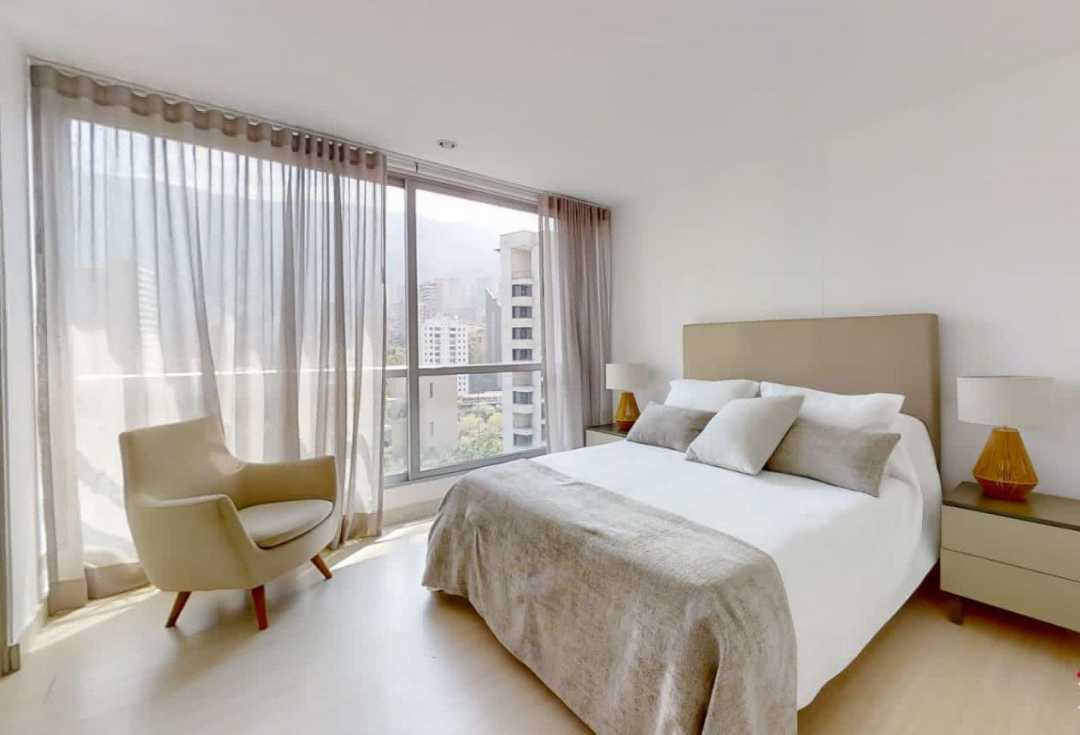 Apartamento arriendo  amoblado Poblado la Linde