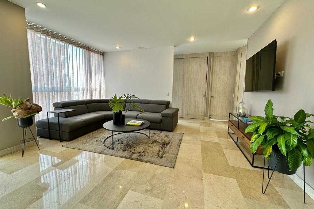 Apartamento arriendo  amoblado Poblado la Linde