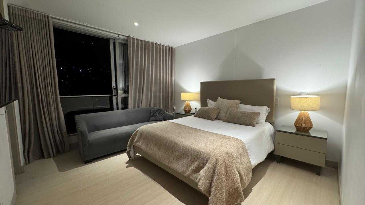 Apartamento arriendo  amoblado Poblado la Linde