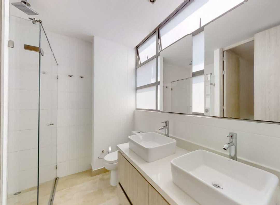 Apartamento arriendo  amoblado Poblado la Linde