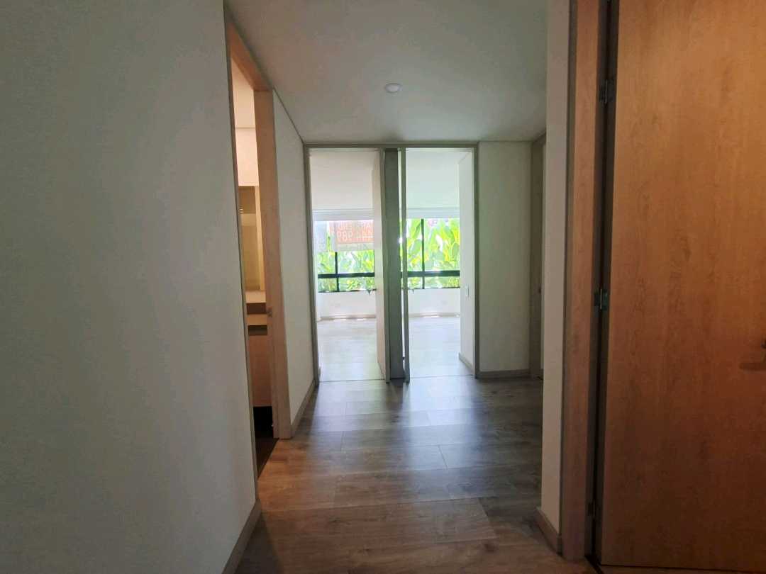 Apartamento arriendo cerca a Palmas MZ3