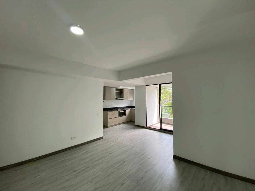 Apartamento arriendo en Poblado Palmas PC 10