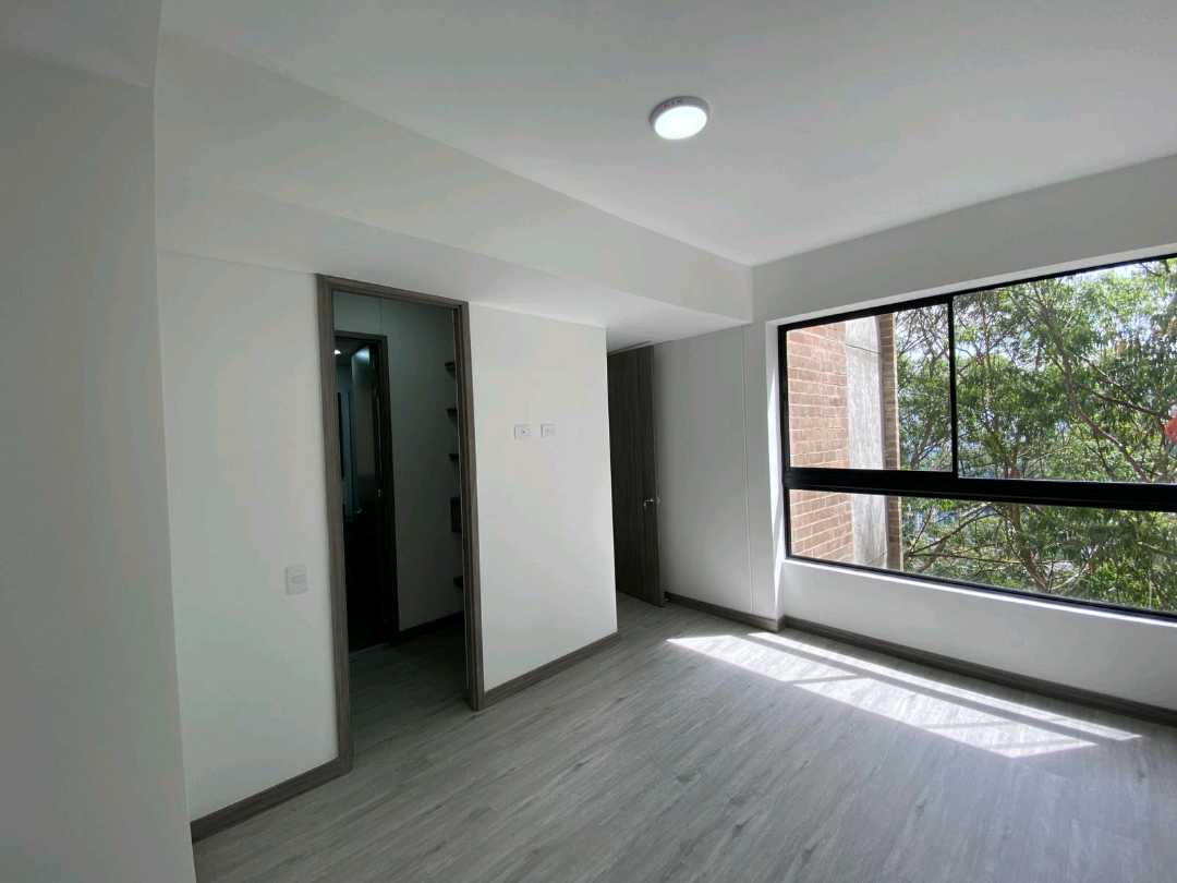 Apartamento arriendo en Poblado Palmas PC 10