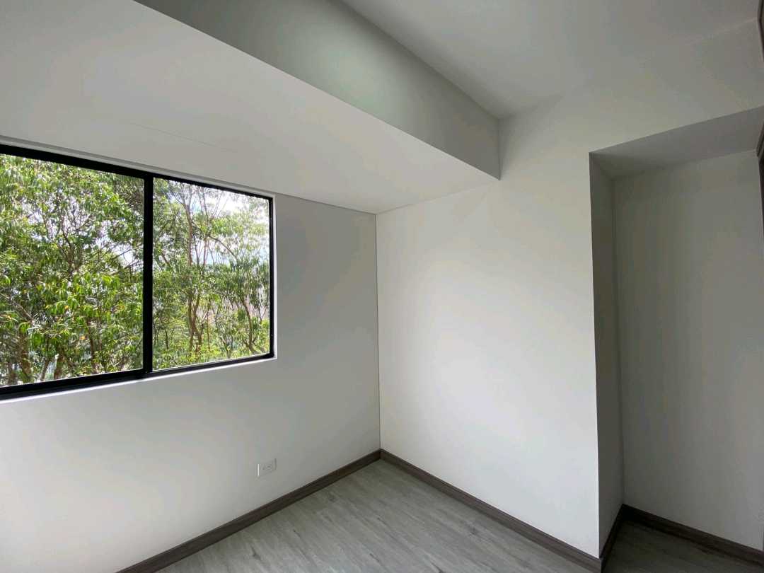 Apartamento arriendo en Poblado Palmas PC 10