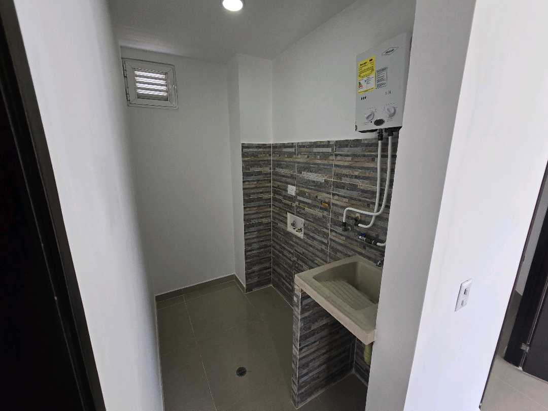 Apartamento arriendo velodromo