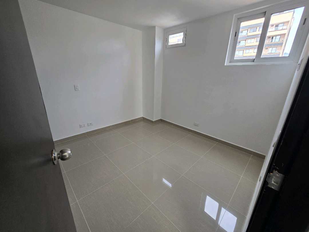 Apartamento arriendo velodromo