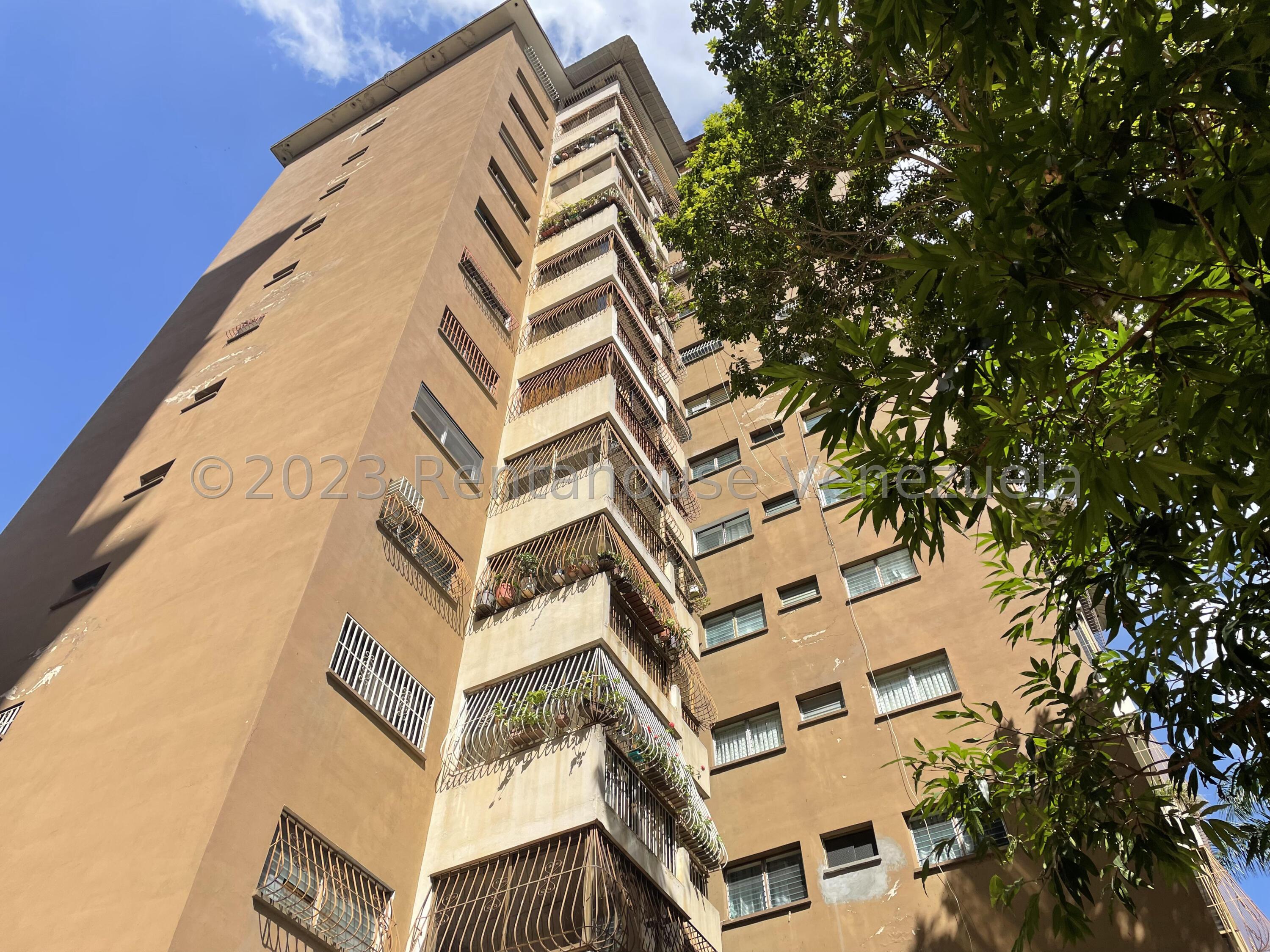 Apartamento - Colinas de Santa Monica - Caracas