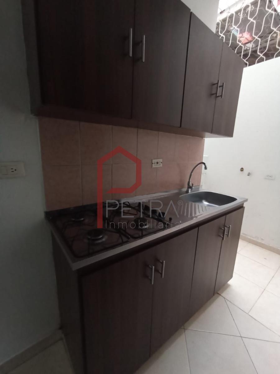 APARTAMENTO CON EXCELENTE UBICACION EN EL DIAMANTE ESTADIO