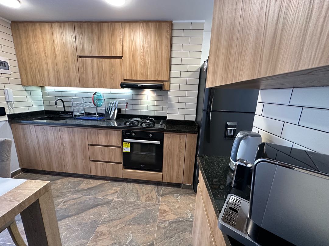 APARTAMENTO DÚPLEX REMODELADO EN VENTA – CONQUISTADORES / LAURELES — foto 3 de 19
