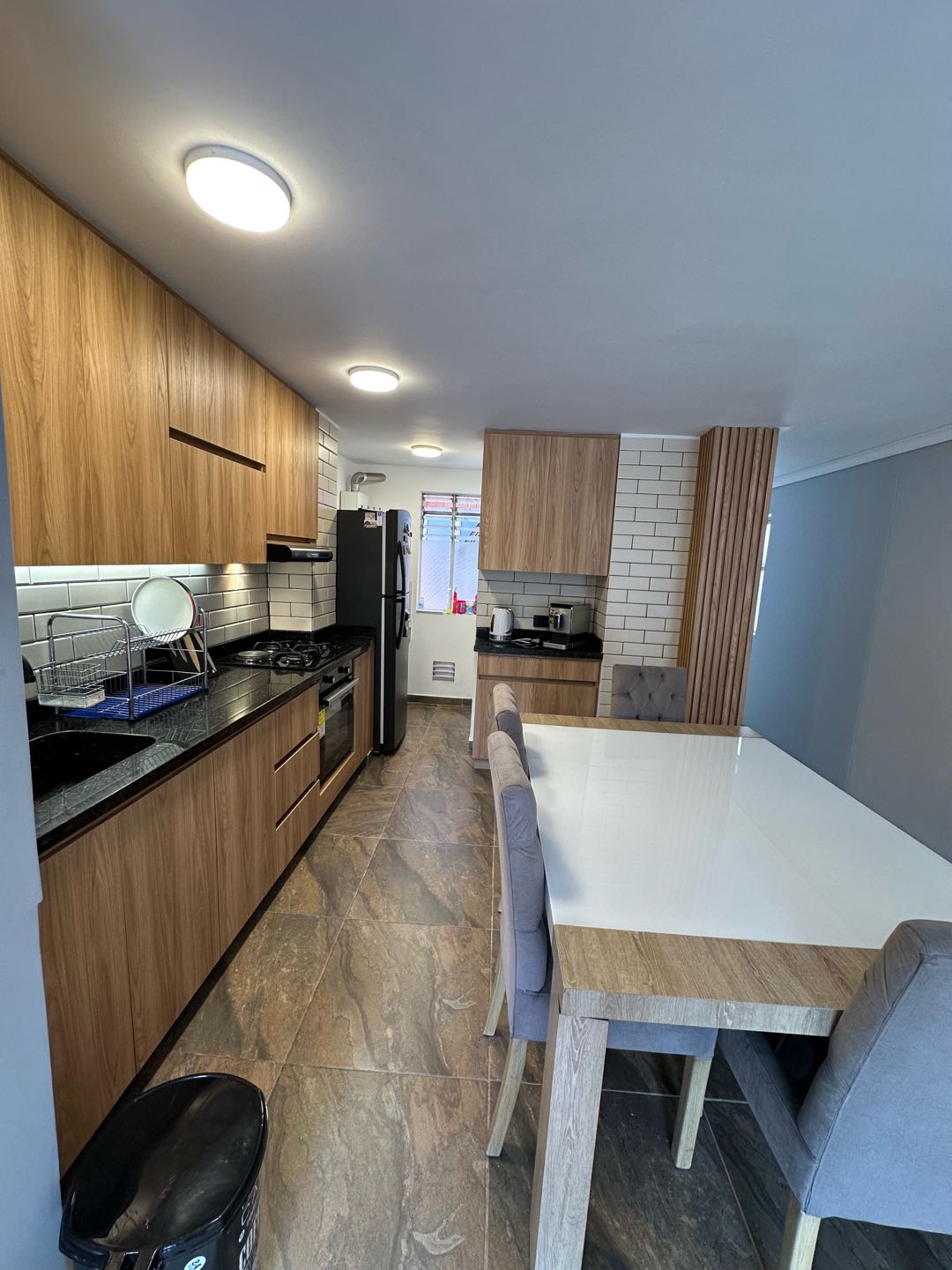 APARTAMENTO DÚPLEX REMODELADO EN VENTA – CONQUISTADORES / LAURELES — foto 4 de 19