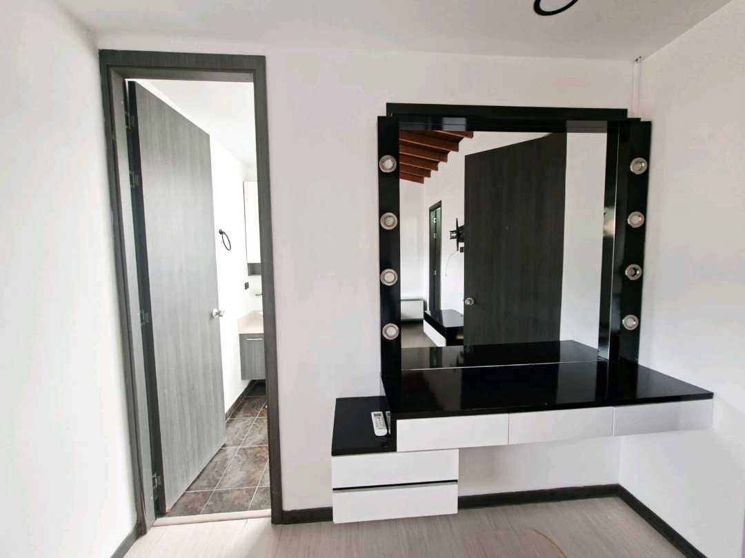 Apartamento Duplex amoblado Alto de Misael Envigado