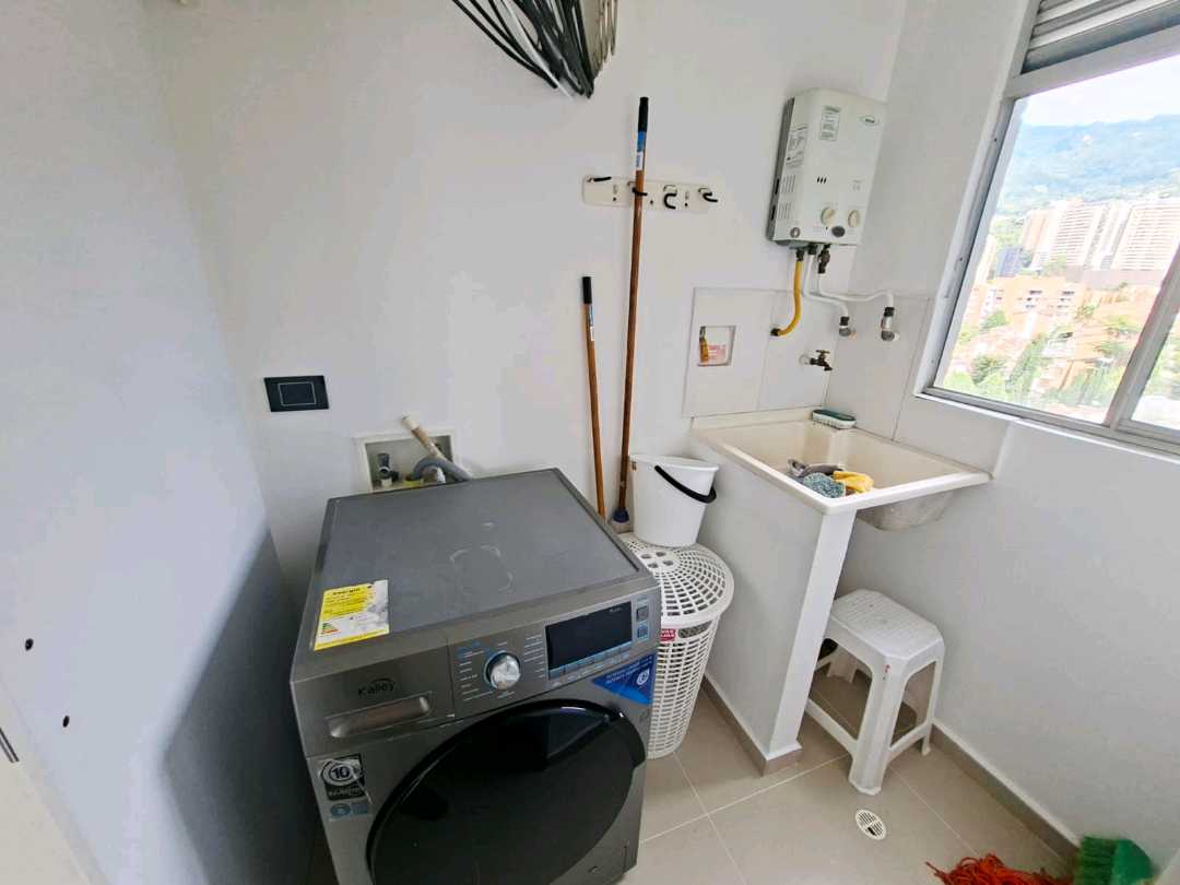 Apartamento Duplex amoblado Alto de Misael Envigado