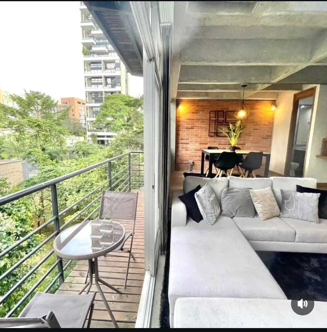 ARRIENDO AMOBLADO APARTAMENTO DUPLEX -  EL POBLADO LA LINDE — foto 5 de 8